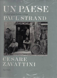 Un Paese Portrait of an Italian Village
