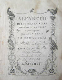 Alfabeto di Lettere Iniziali Adorno di Animali e Proseguito da Vaga Serie di Caratteri