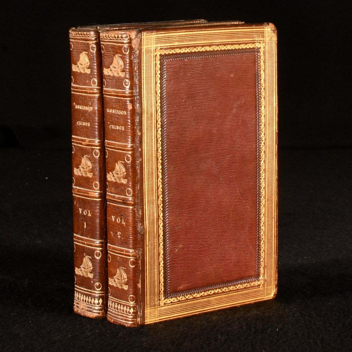 [Daniel Defoe] - The Life and Adventures of Robinson Crusoe, of York, Mariner with an Account of His Travels Round Three Parts of the Globe