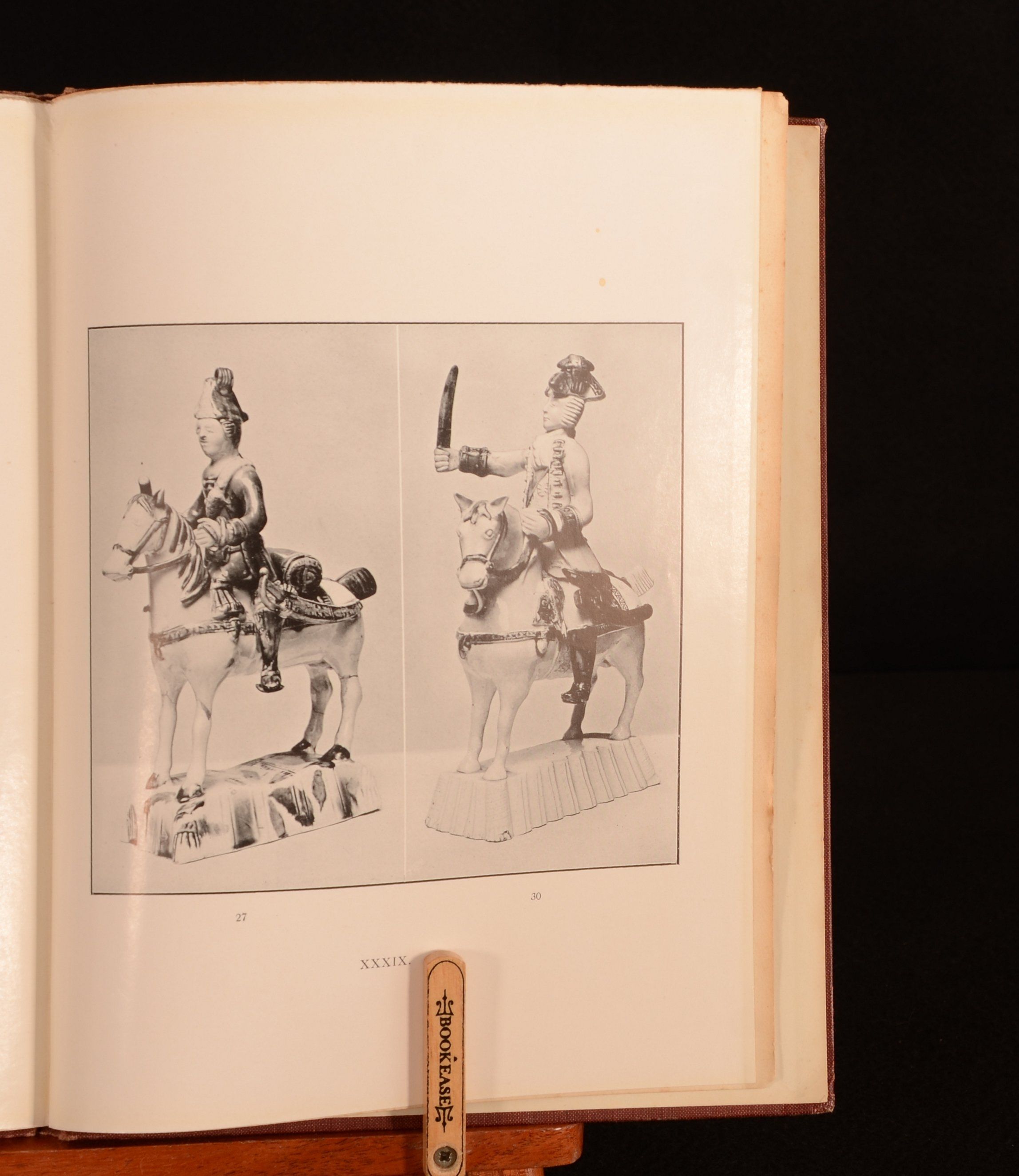 Cyril Andrade - Old English Pottery Astbury Figures