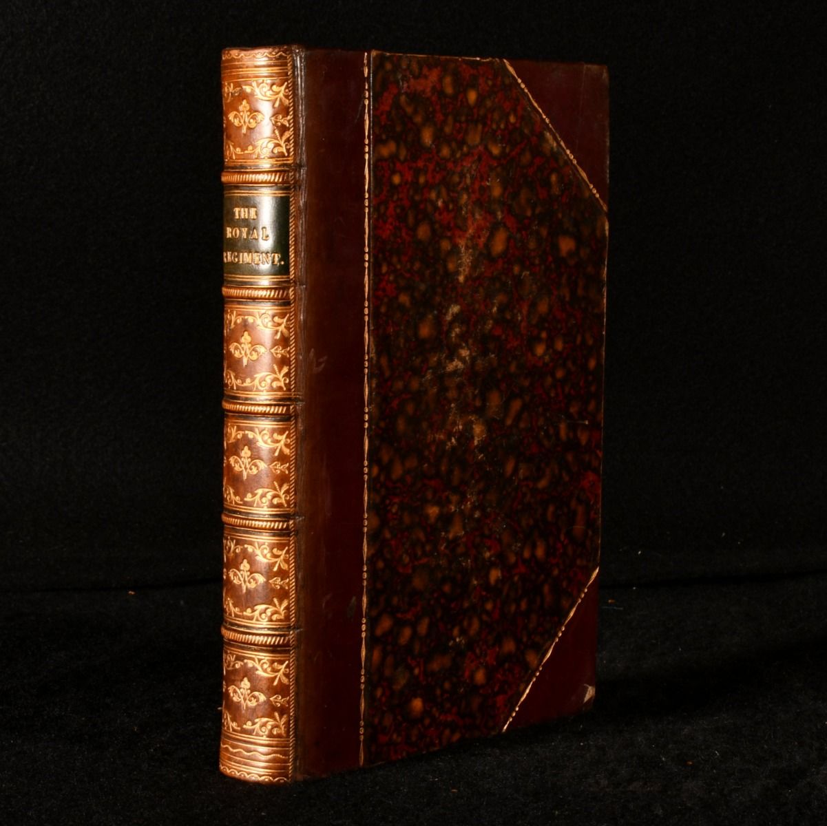 James Grant - The Royal Regiment and Other Novelettes