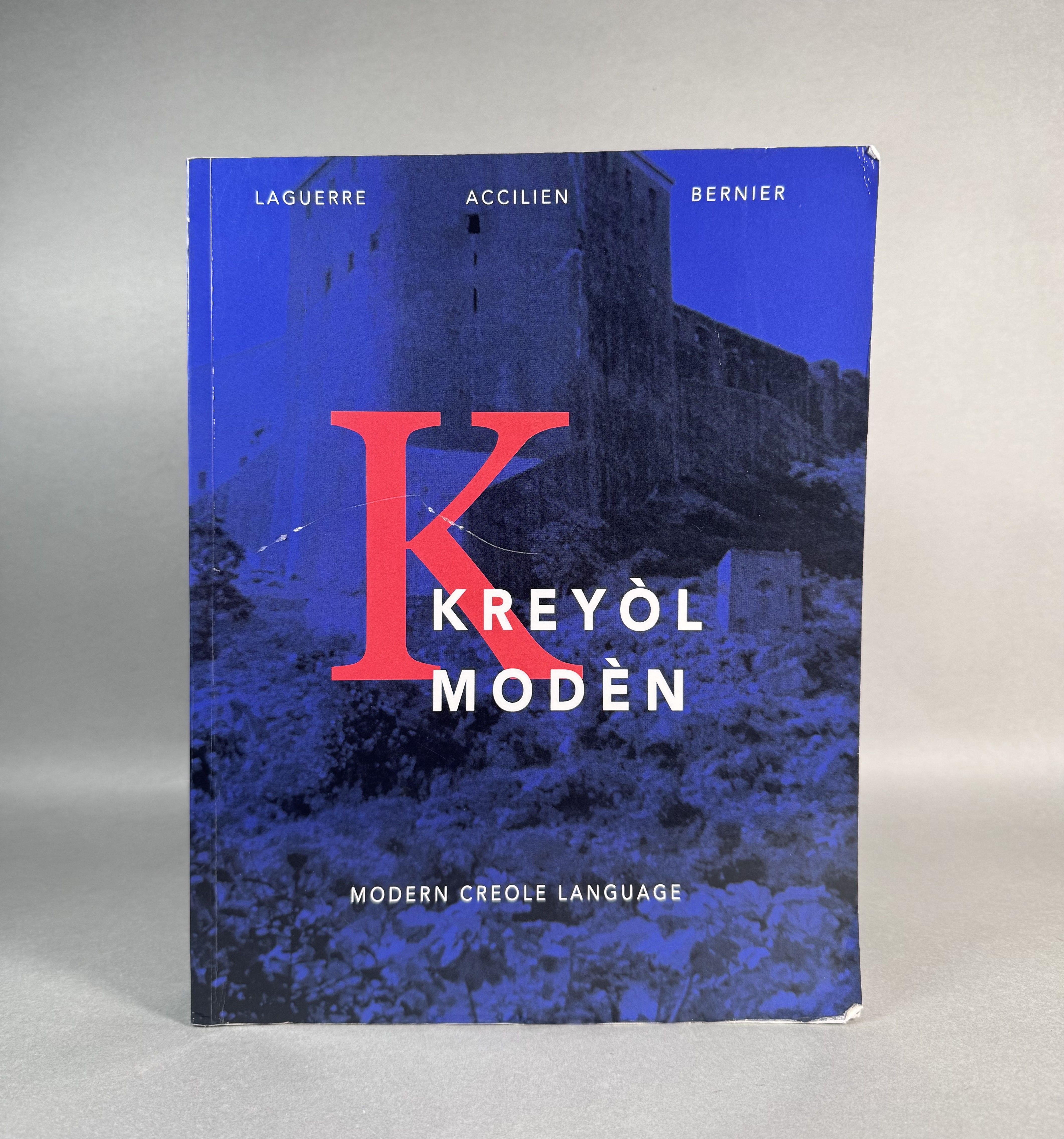 The Unexpected Influences Shaping Modern Creole English - x6y38e1