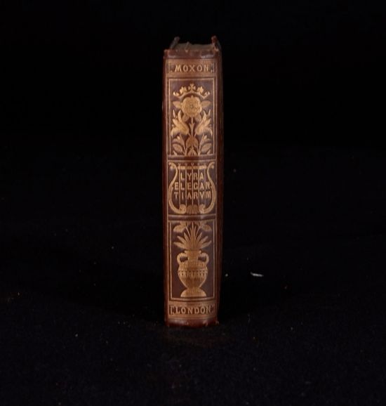 Frederick Locker (ed.) - Lyra Elegantarium a Collection of Some of the Best Specimens of Vers de SociT and Vers D&Apos;Occasion in the English Language by Deceased Authors.