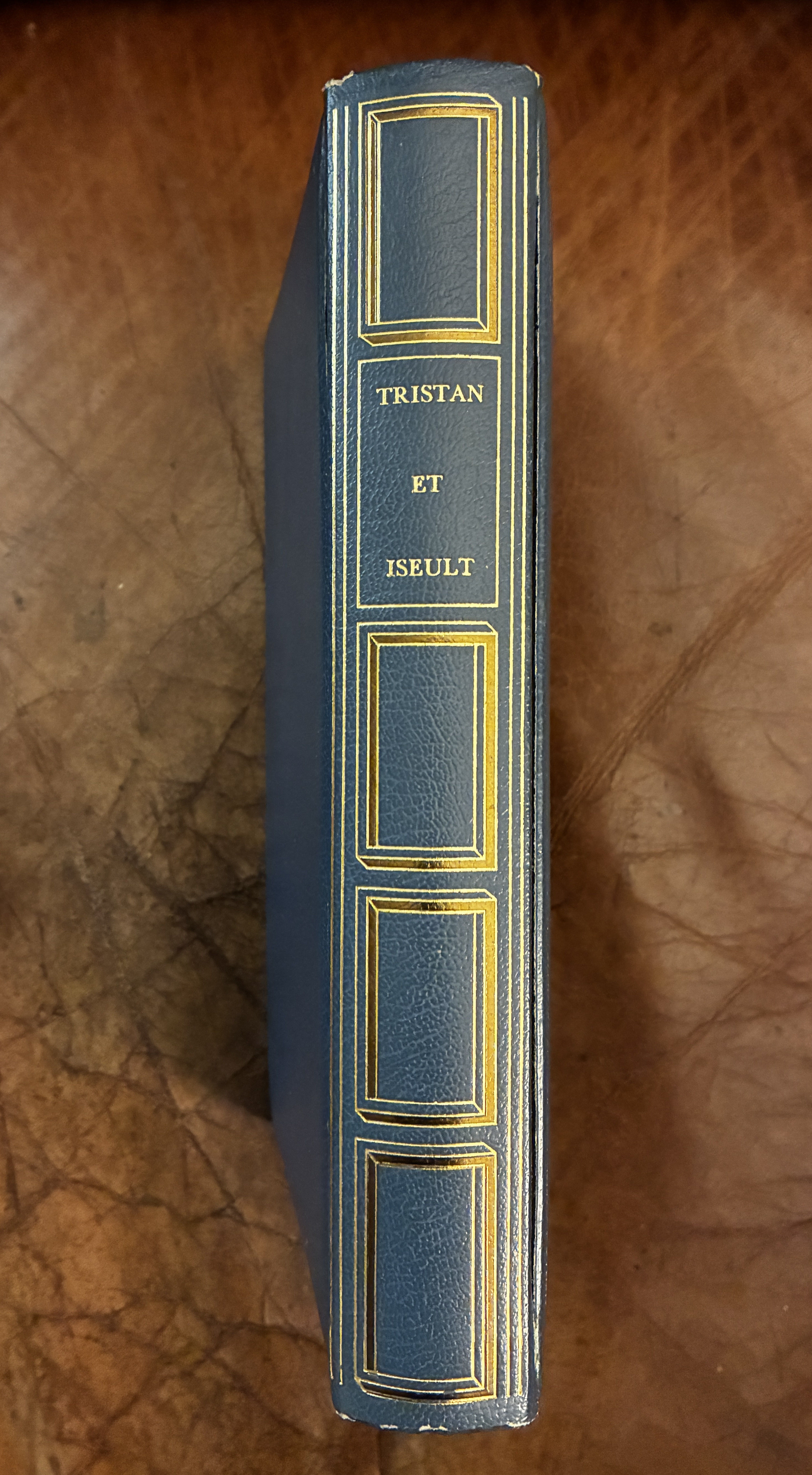 Tristan et Iseult Renouvel En Franais Moderne D'aprs Les Textes Des XII Et XIII Sicles
