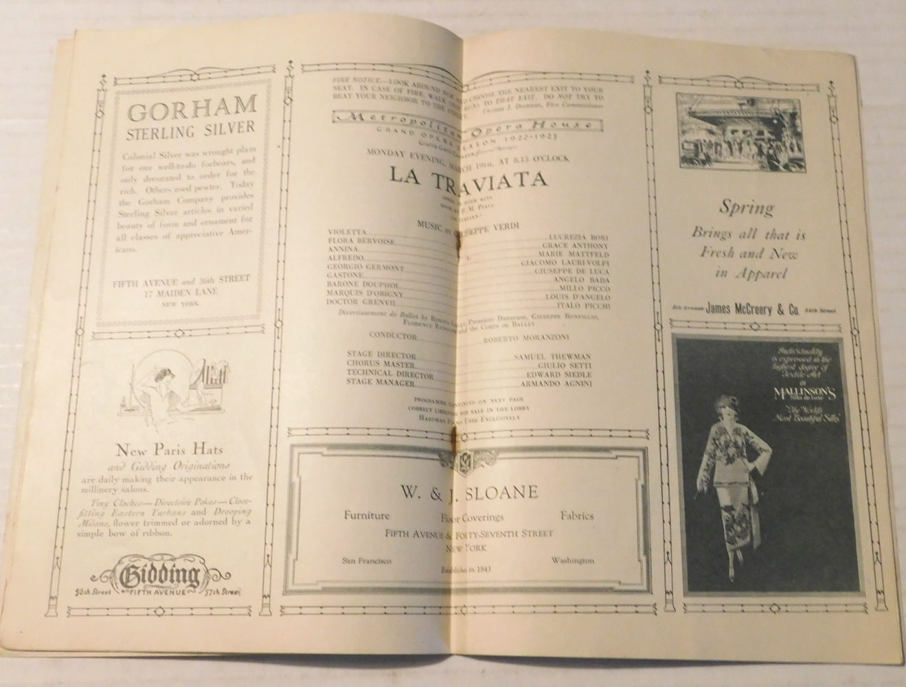 Metropolitan Opera Grand Opera Season 1922-1923. LA TRAVIATA Opera in Four Acts.Music by Giuseppe Verdi. [ORIGINAL PROGRAM for the March 19, 1923 performance of LA TRAVIATA at the MET, STARRING LUCREZIA BORI as VIOLETTA].