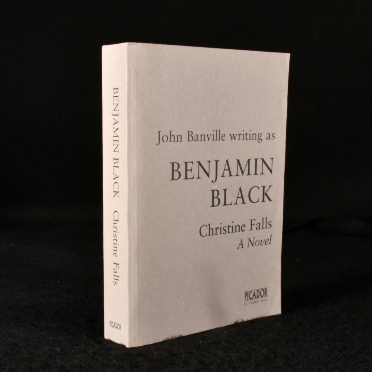 Benjamin Black [John Banville] - Christine Falls