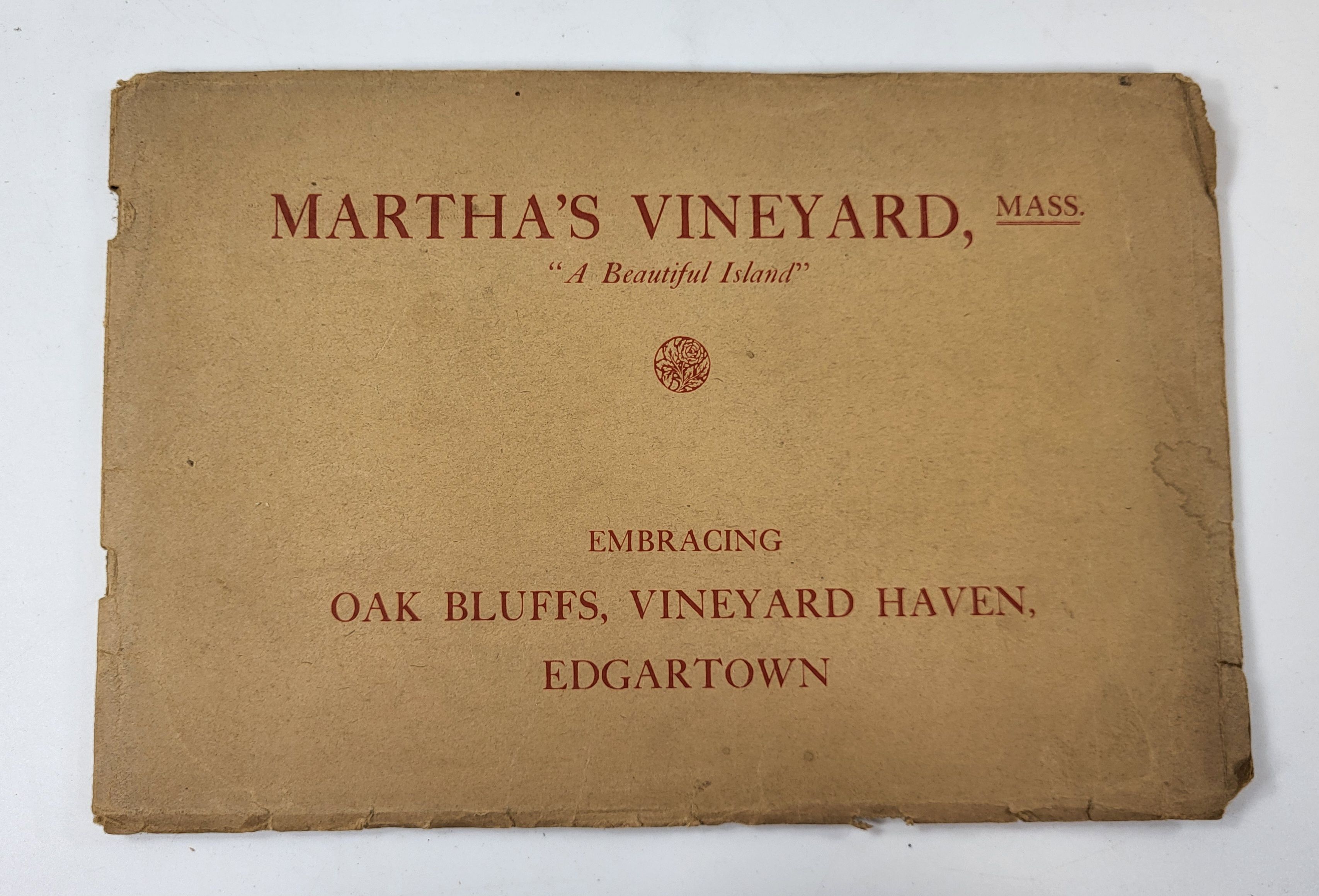 Martha's Vineyard - A Leading Massachusetts Resort. Embracing Oak Bluffs, Vineyard Haven, Edgartown
