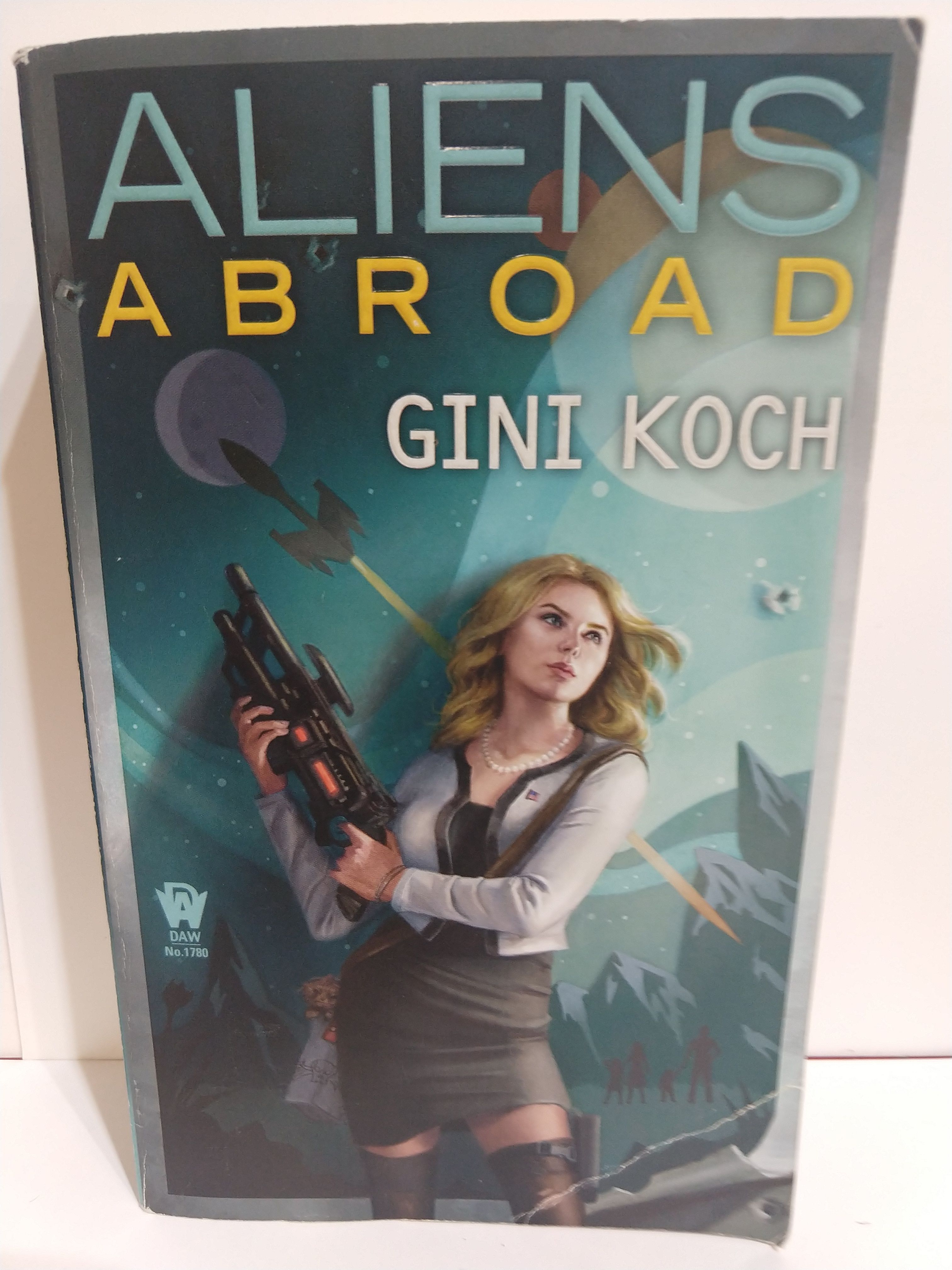 Aliens Abroad (Alien Novels)