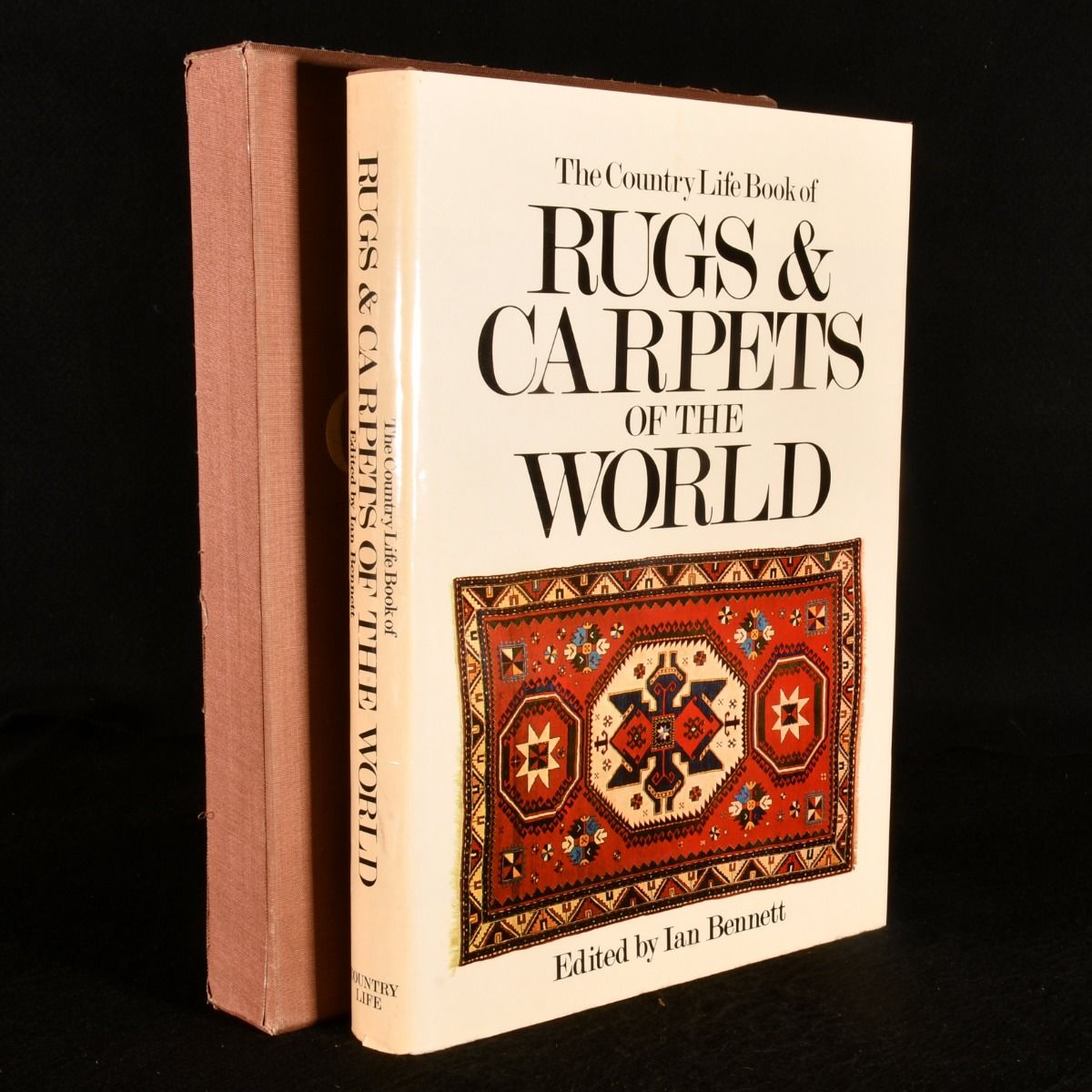 Ian Bennett [ed.] - Rugs and Carpets of the World