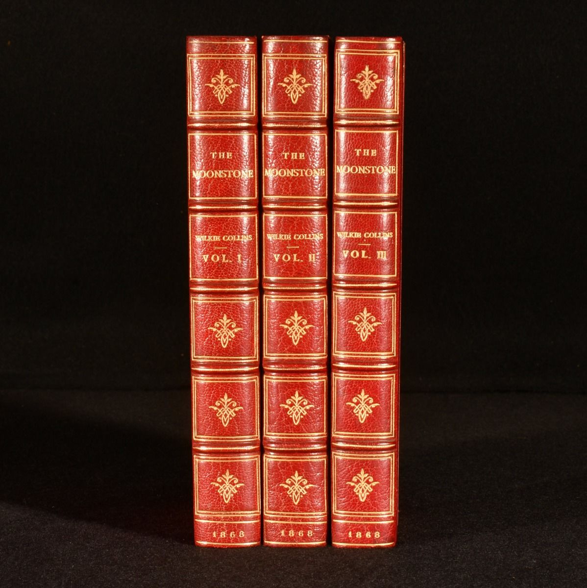 Wilkie Collins - The Moonstone