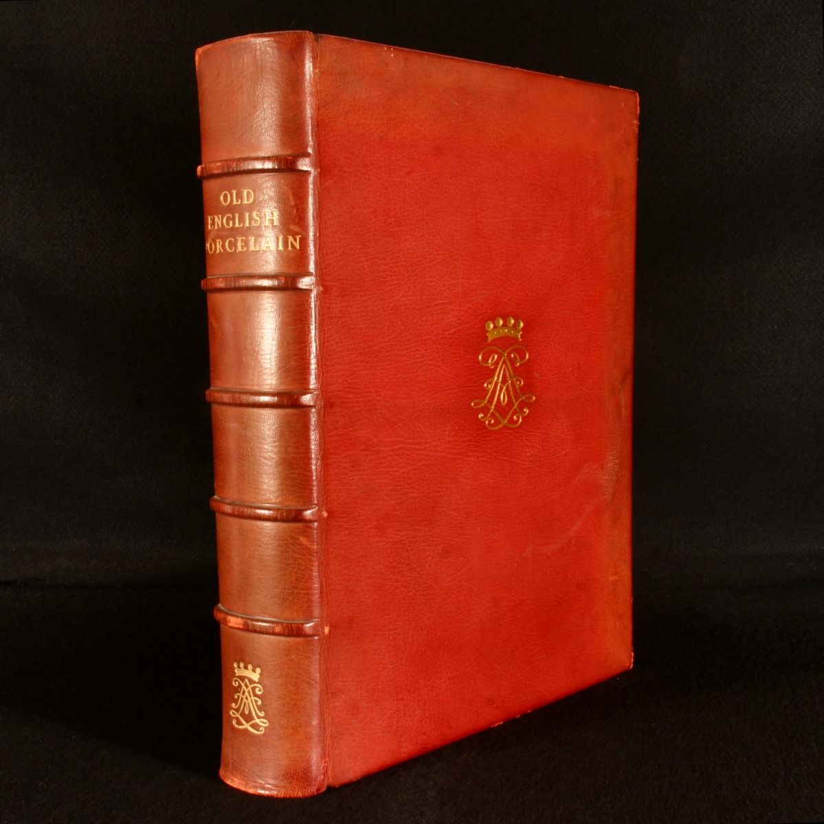 Arthur Hayden; W. Leslie Perkins [Intro.] - Old English Porcelain: The Lady Ludlow Collection