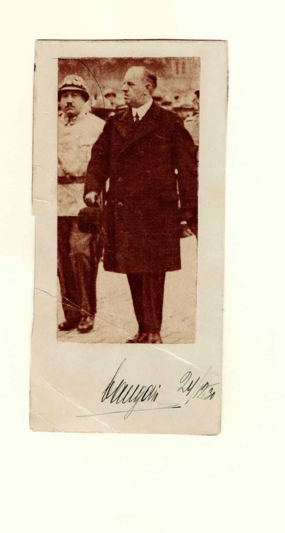 Image for ORIGINAL PHOTOGRAPH of the French Magistrate and Resistance Fighter ABEL MAUGAIN, SIGNED by HIM. ORIGINAL PHOTOGRAPH of the French Magistrate and Resistance Fighter ABEL MAUGAIN, SIGNED by HIM.