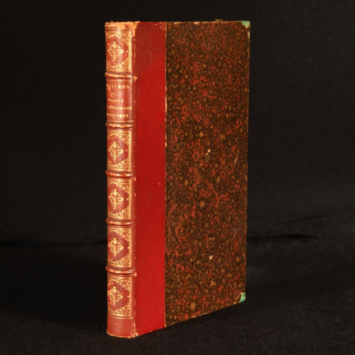 W. Chaffers - Marks and Monograms on Pottery and Porcelain
