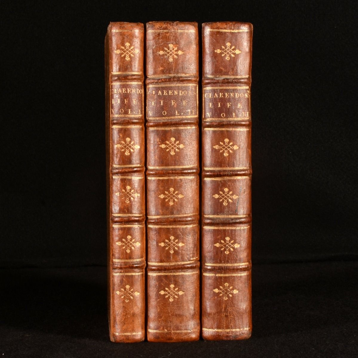 Edward Earl of Clarendon - The Life of Edward Earl of Clarendon, Lord High Chancellor of England, and Chancellor of the University of Oxford. Containing, I. An Account of the Chancellor&Apos;S Life from His Birth to the Restoration in 1660. II. A Continuation of the Same, and of His History of the Grand Rebellion, from Restoration to His Banishment in 1667.