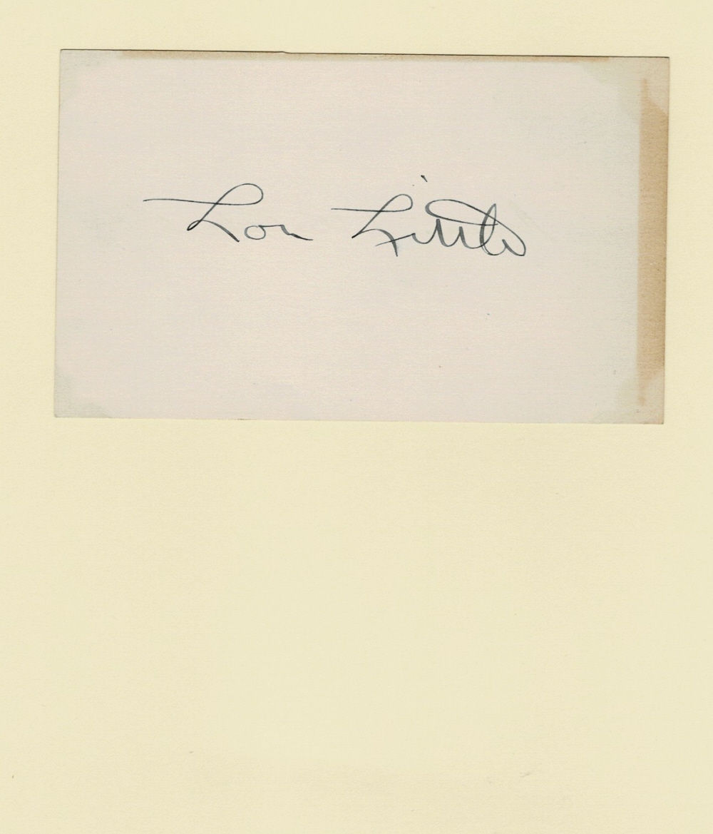 AUTOGRAPH: An index card SIGNED by the American college & NFL football player & coach LOU LITTLE.