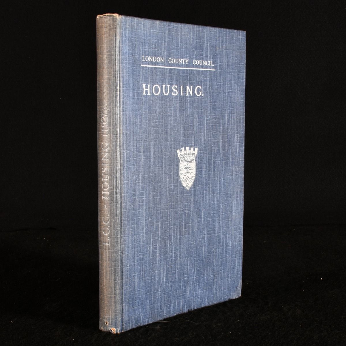 London County Council; Montagu H. Cox [clerk] - Housing: With Particular Reference to Post-War Housing Schemes