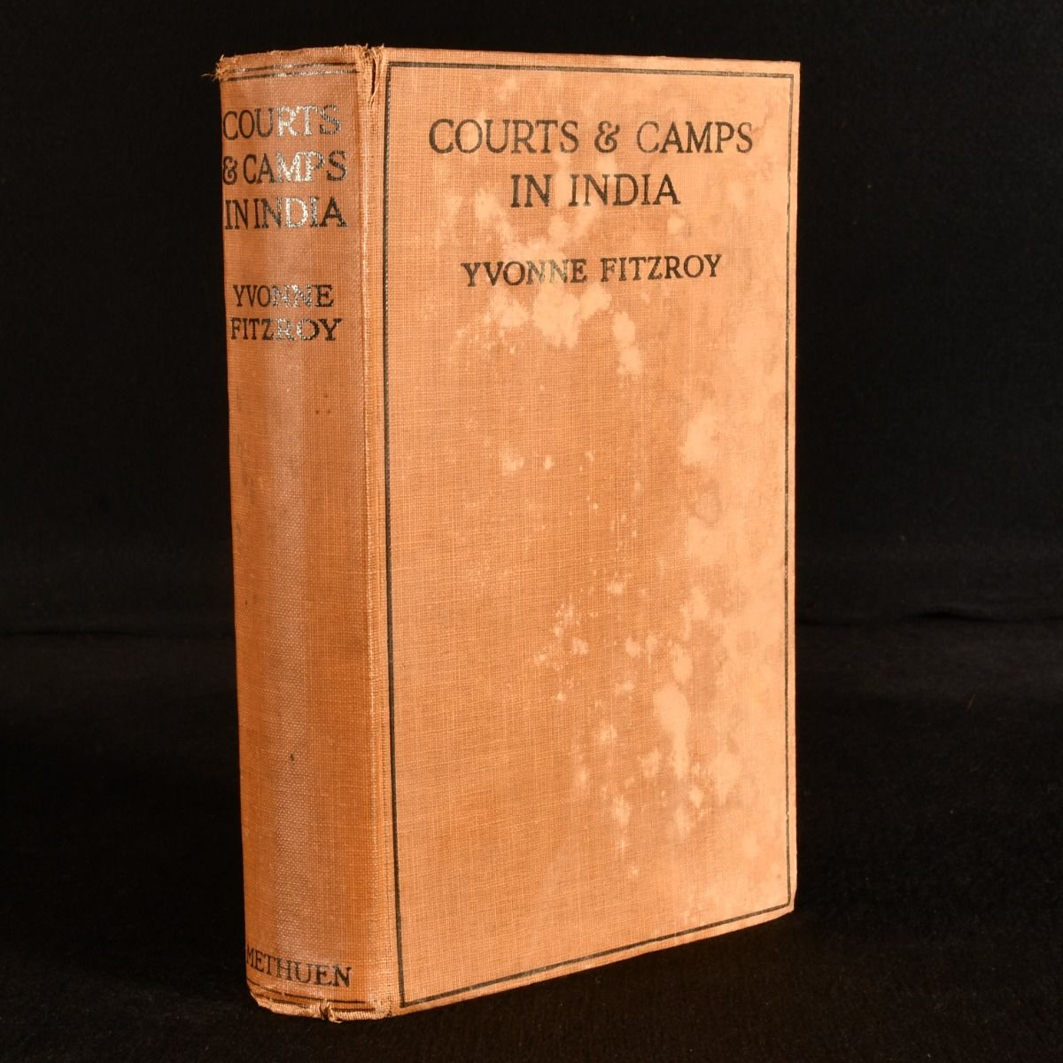 Yvonne Fitzroy - Courts and Camps in India