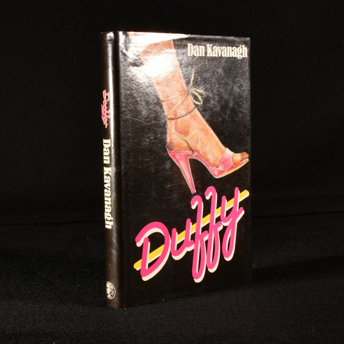 Dan Kavanagh; Julian Barnes - Duffy