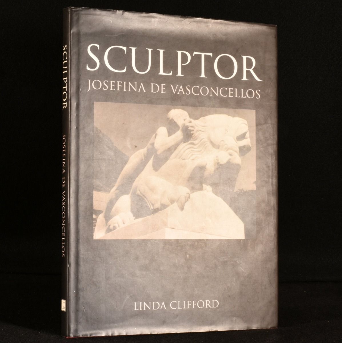 Linda Clifford - Sculptor: Josefina de Vasconcellos