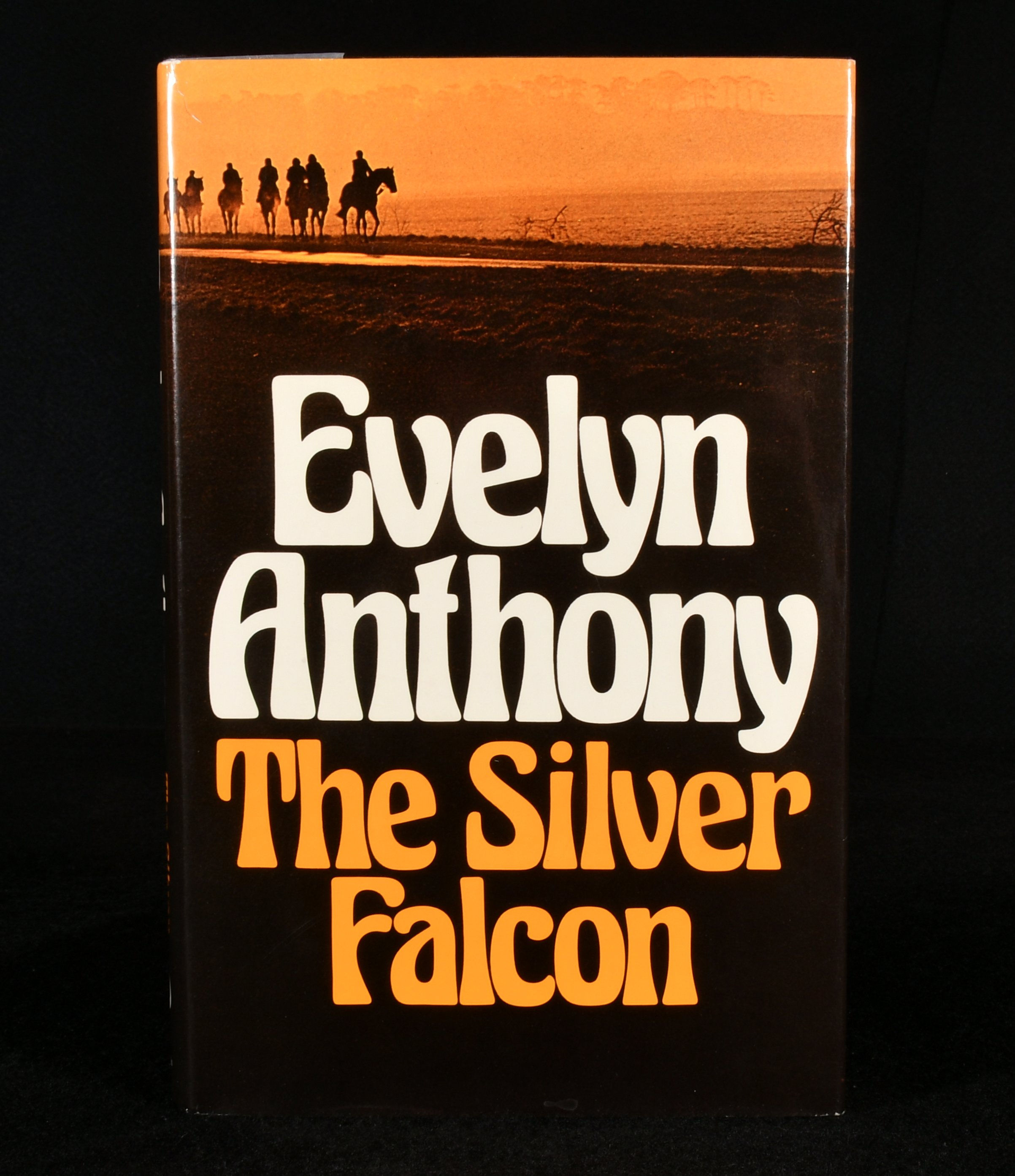 Evelyn Anthony - The Silver Falcon