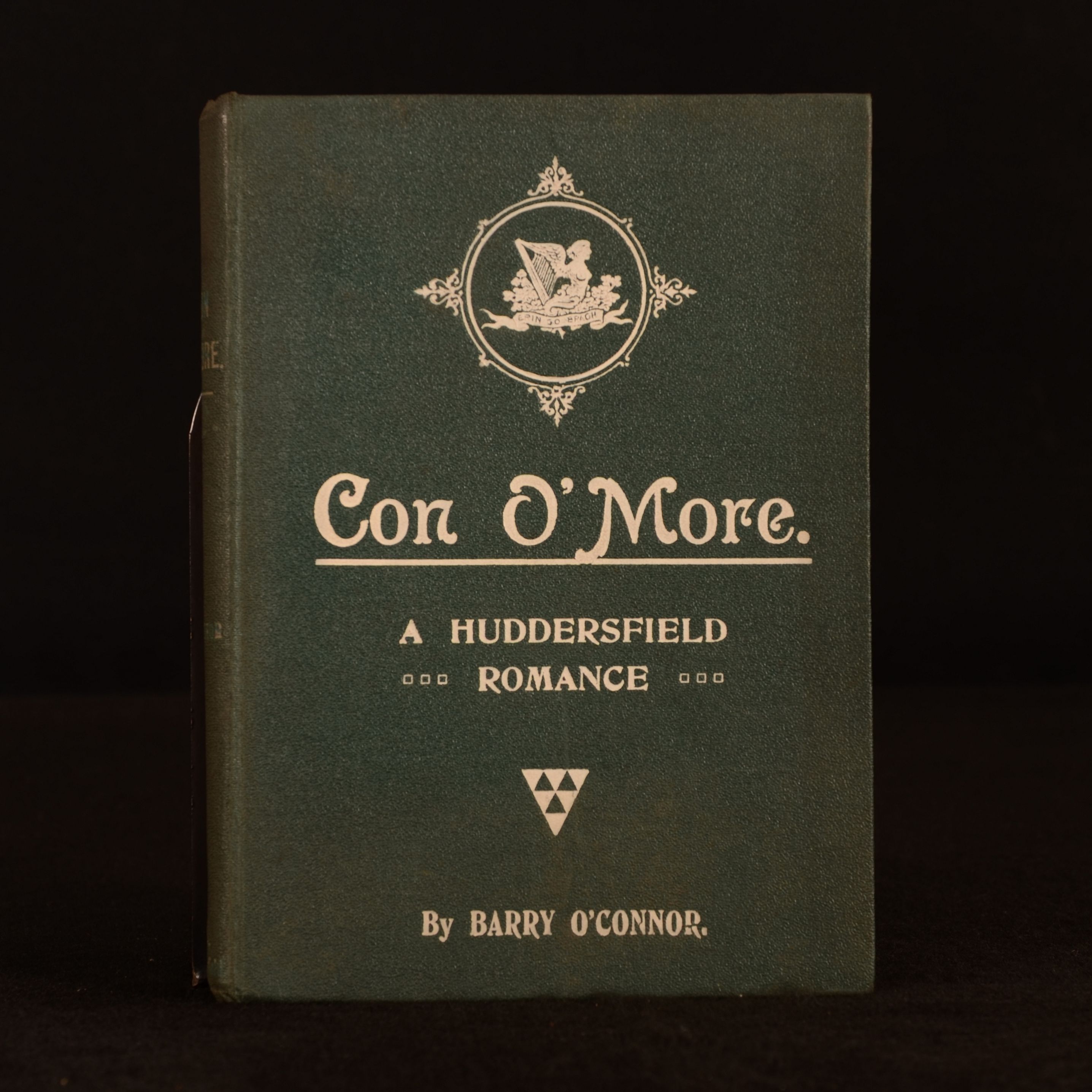 Barry O'Connor - Con O&Apos;More a Huddersfield Romance