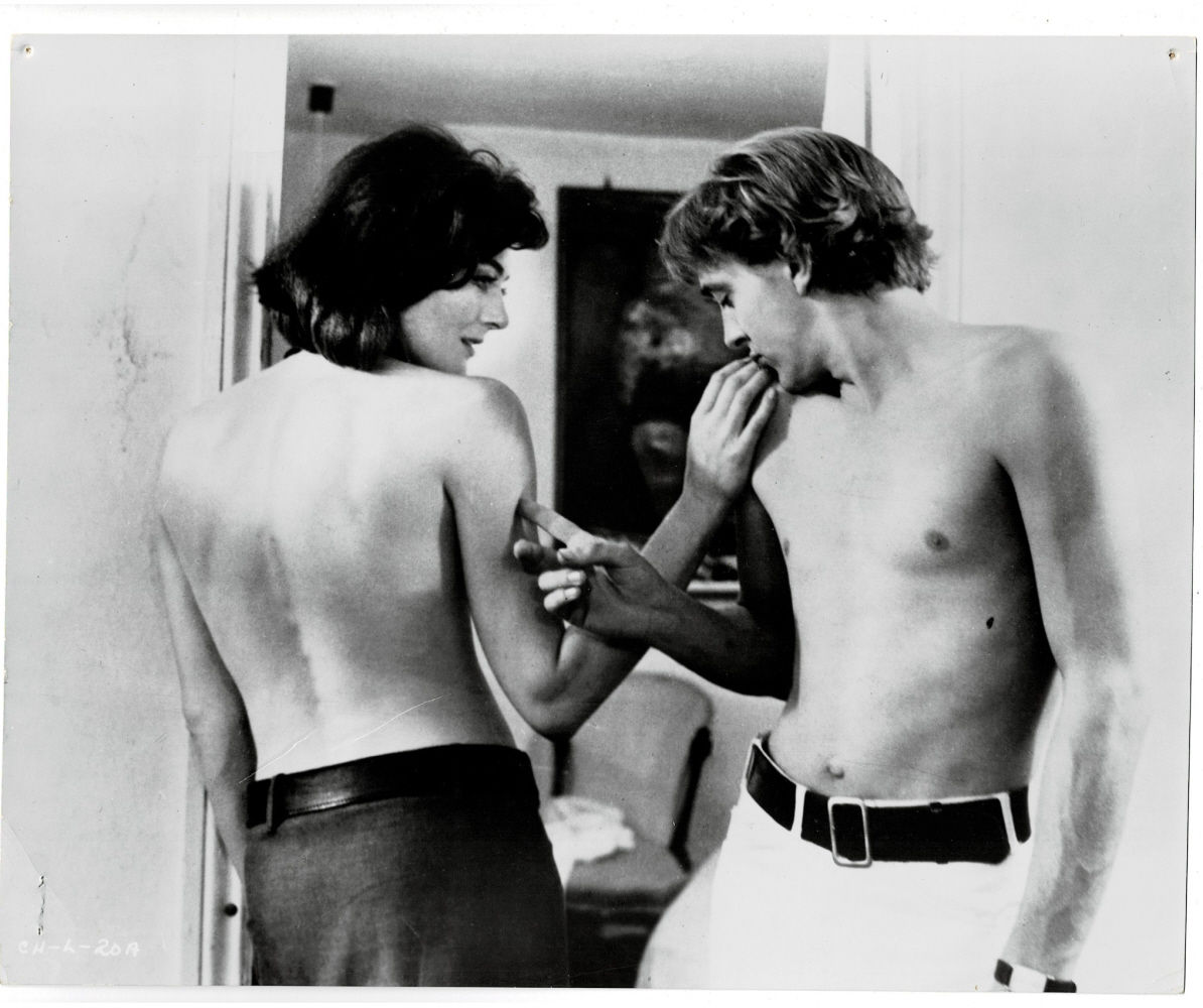 Image for AN ORIGINAL BLACK & WHITE MOVIE STILL depicting DAVID HEMMINGS and VANESSA REDGRAVE in a scene from Antonioni's BLOW-UP. AN ORIGINAL BLACK & WHITE MOVIE STILL depicting DAVID HEMMINGS and VANESSA REDGRAVE in a scene from Antonioni's BLOW-UP.