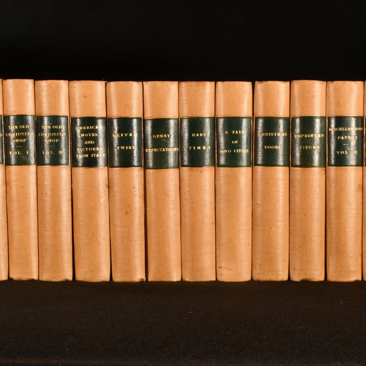 Charles Dickens - The Centenary Edition of the Works of Charles Dickens