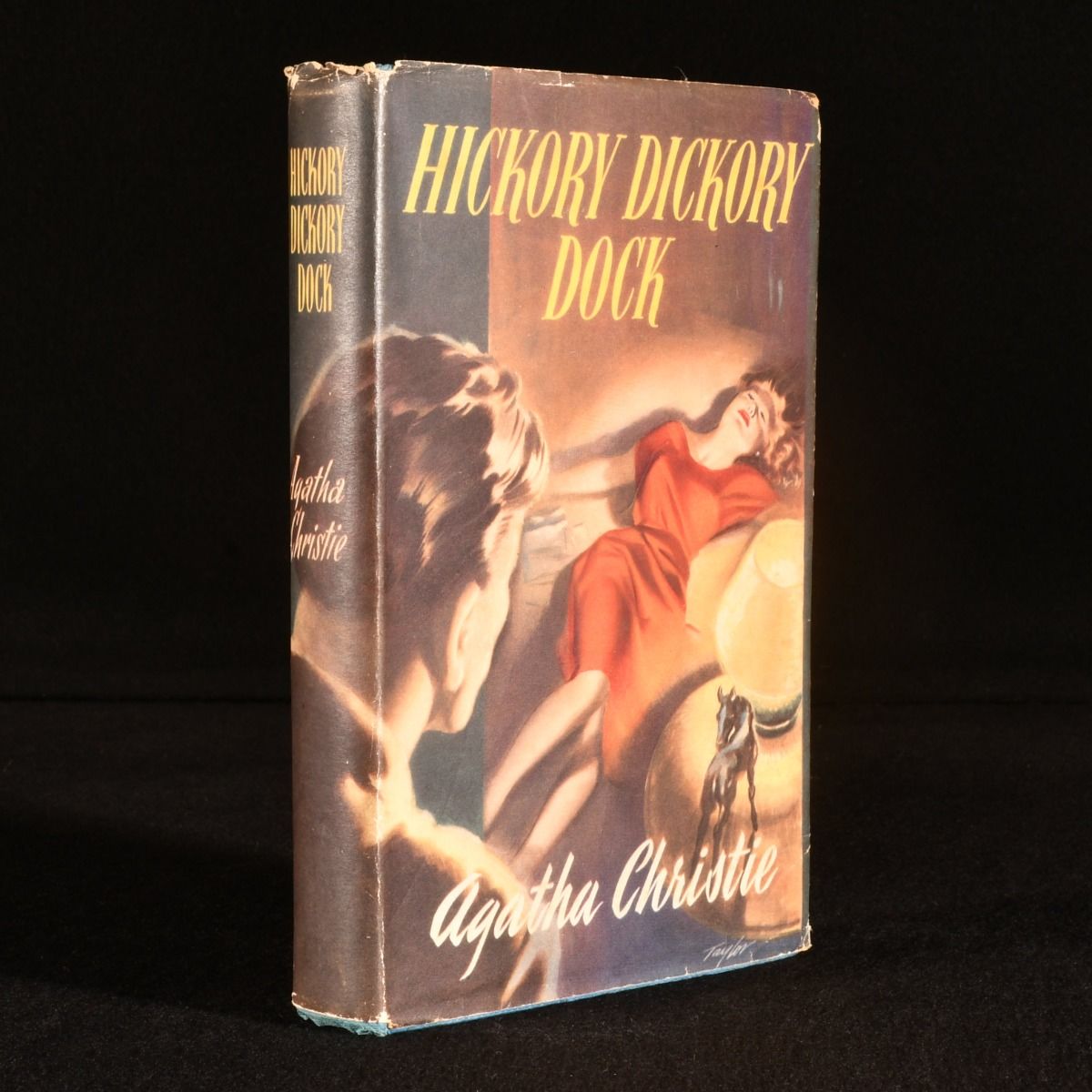 Agatha Christie - Hickory Dickory Dock