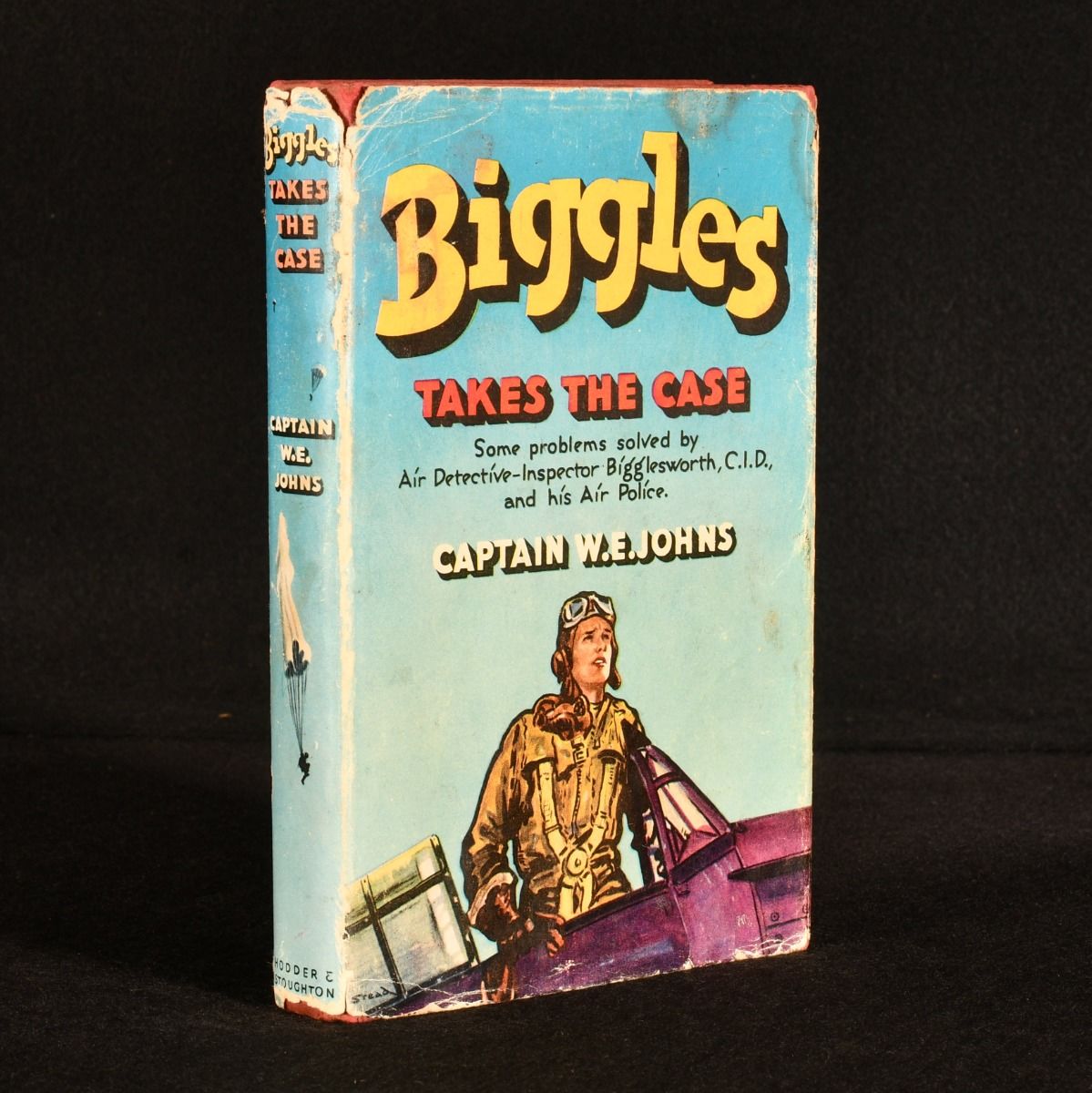 Captain W. E. Johns - Biggles Takes the Case