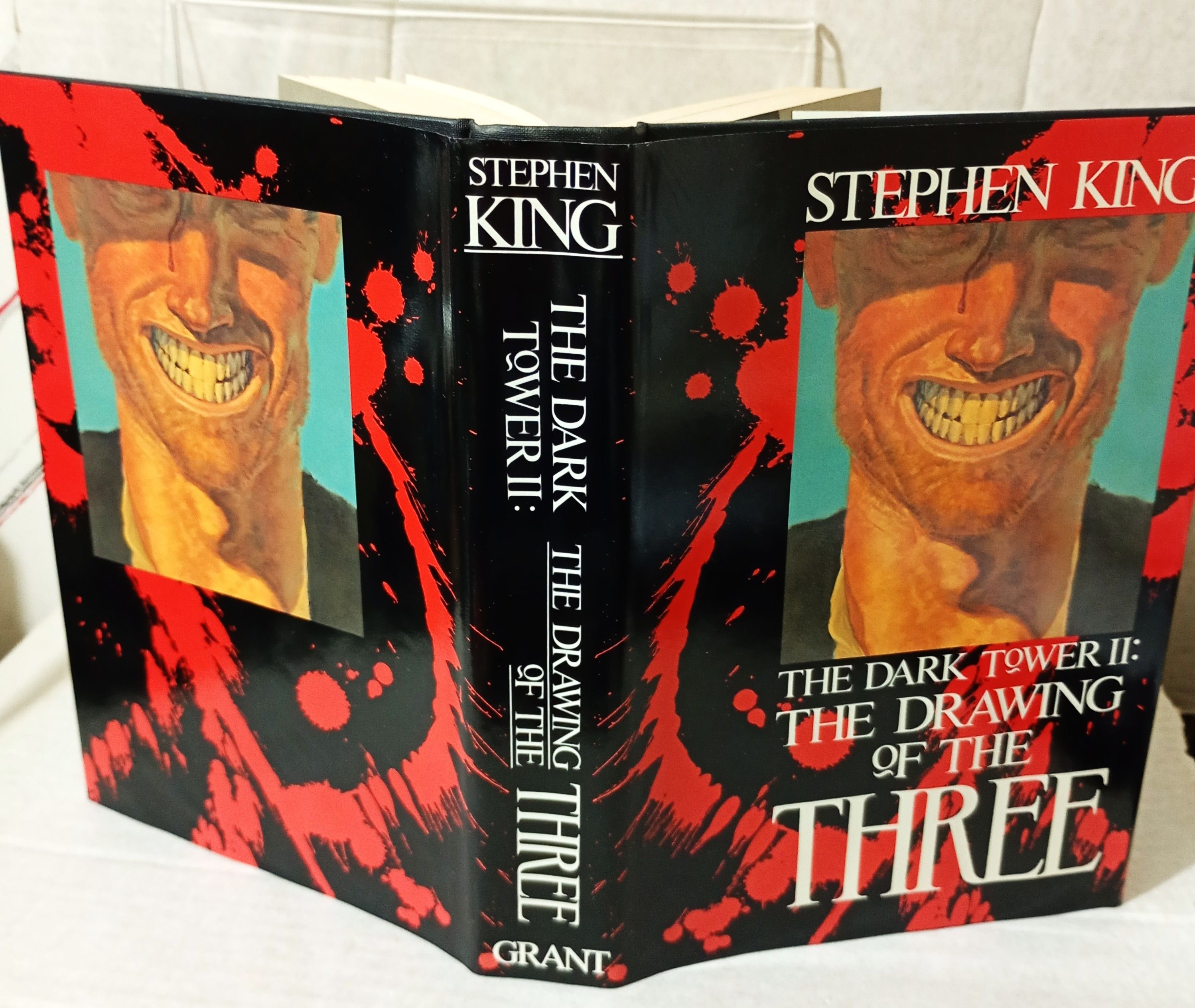 The Dark Tower III: The Drawing of the Three