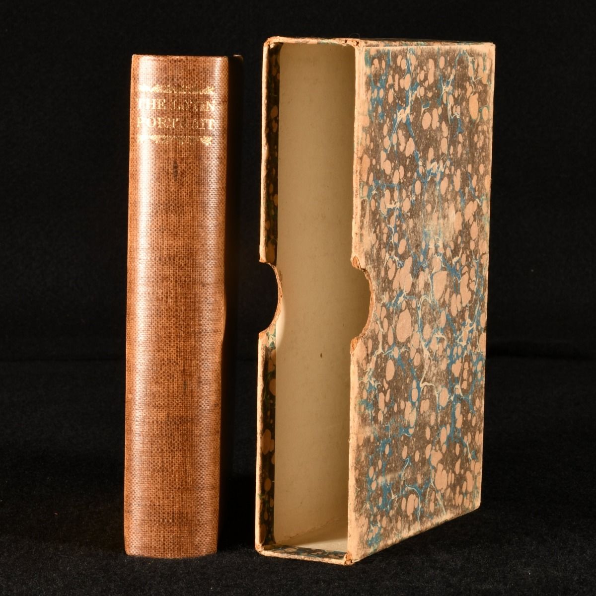 G Rostrevor Hamilton - The Latin Portrait: An Anthology