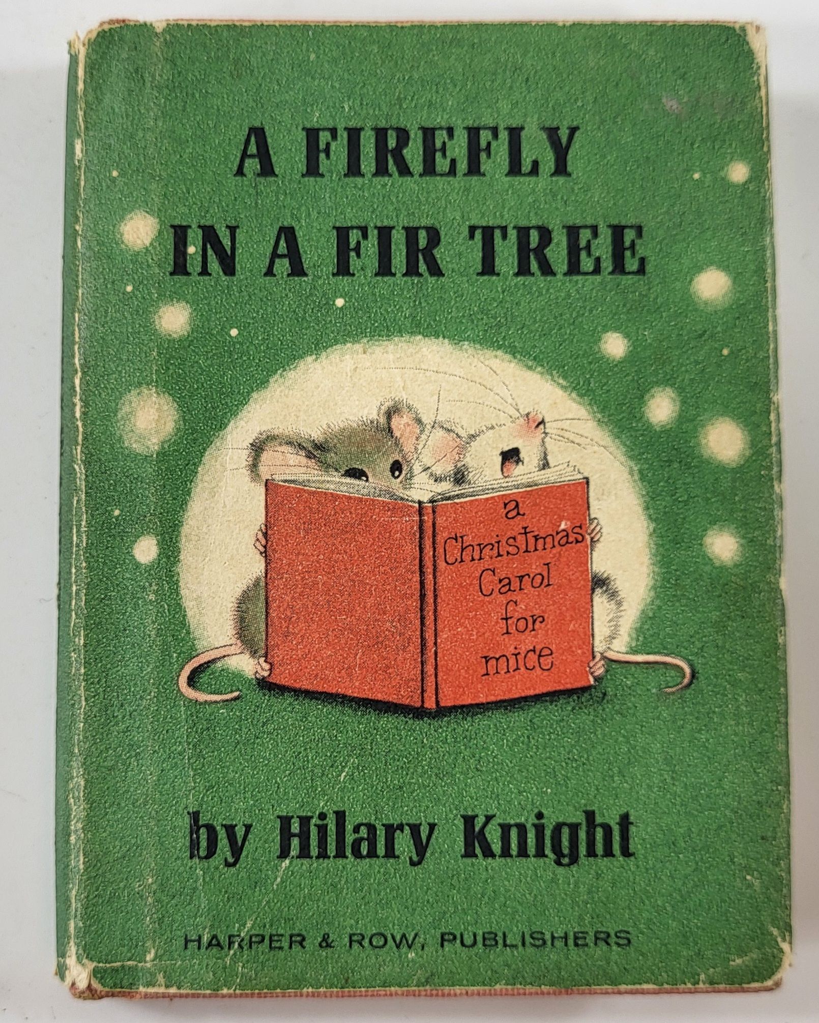 A Firefly in a Fir Tree [A Christmas Carol for Mice]. Christmas Nutshell Library