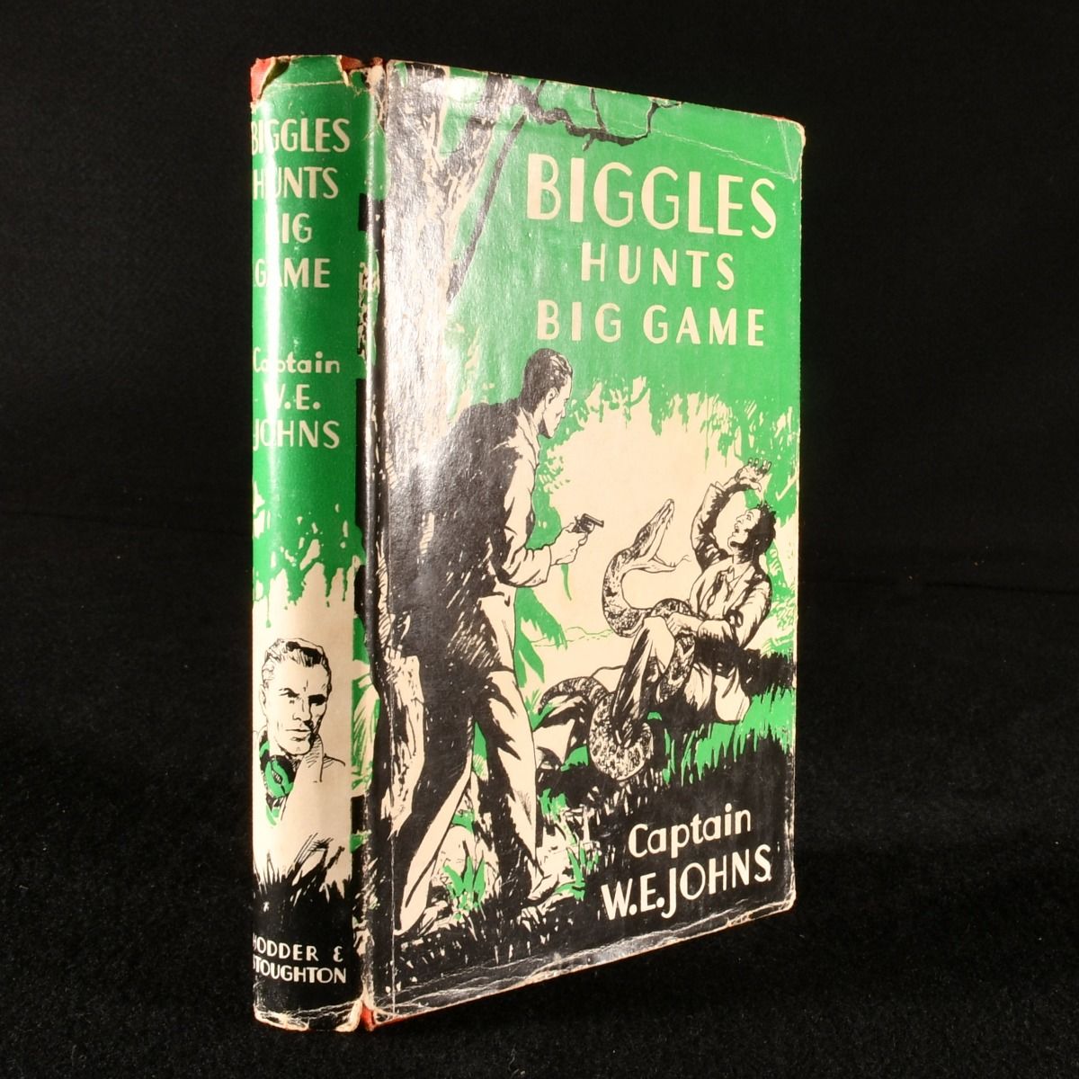 Captain W. E. Johns - Biggles Hunts Big Game